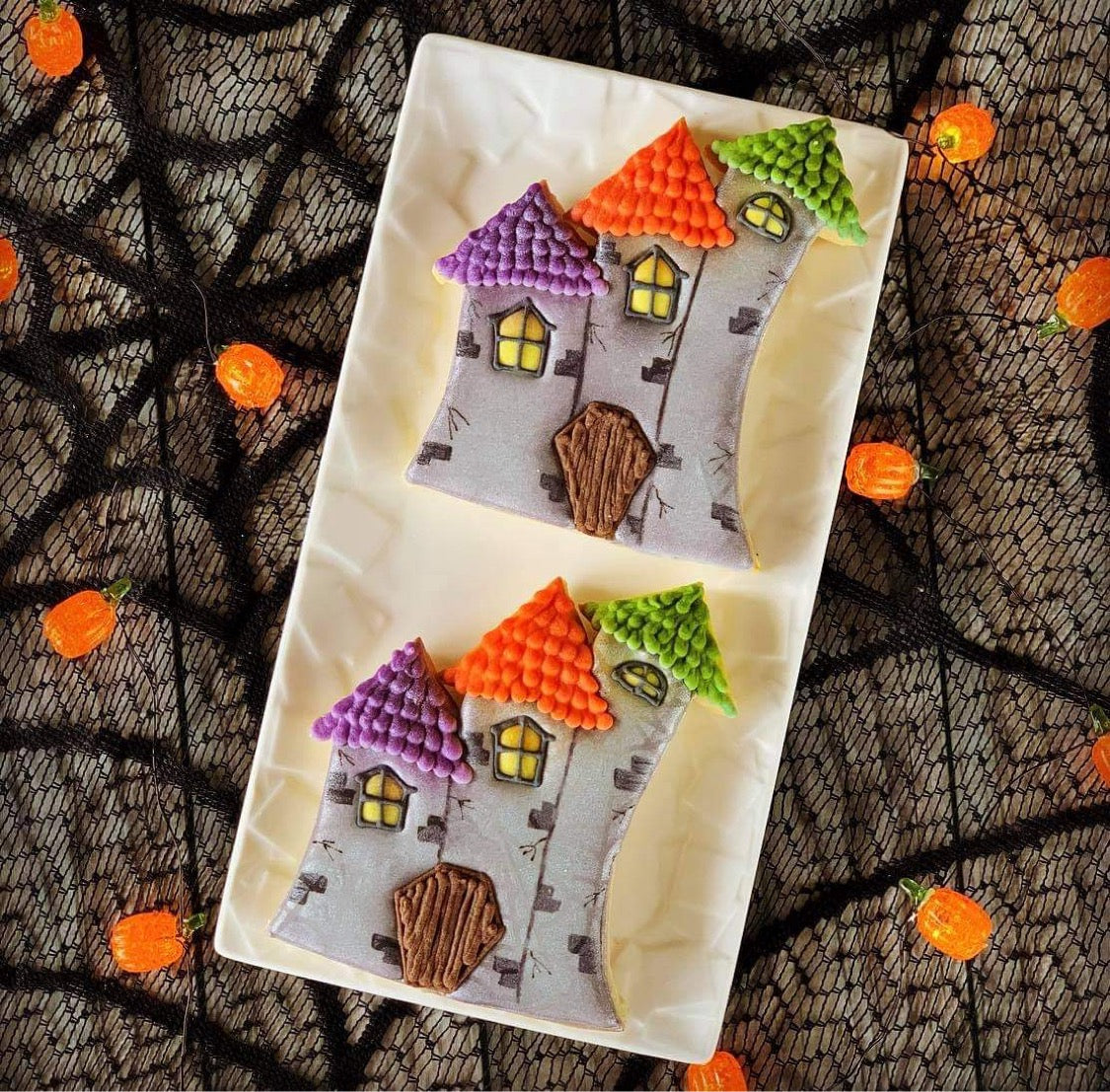 Very Vero Sweets by Design - Halloween Haunted House Cookie Cutter